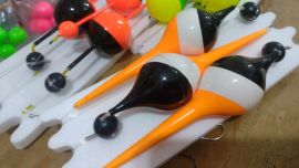 Pescar con boyas es la modalidad más atractiva para la mayoría de los aficionados.