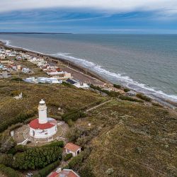 Naufragios y restos arqueológicos en la costa argentina están siendo relevados. Muchos ya se pueden visitar.