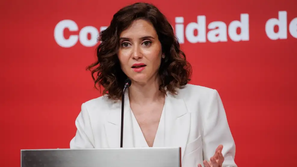 Isabel Díaz Ayuso respaldó a Javier Milei y criticó al gobierno «peronista» de Pedro Sánchez
