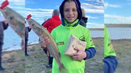 Un verdadero peso pesado logró este pequeño, una pieza que no es fácil de pescar con ese tamaño.