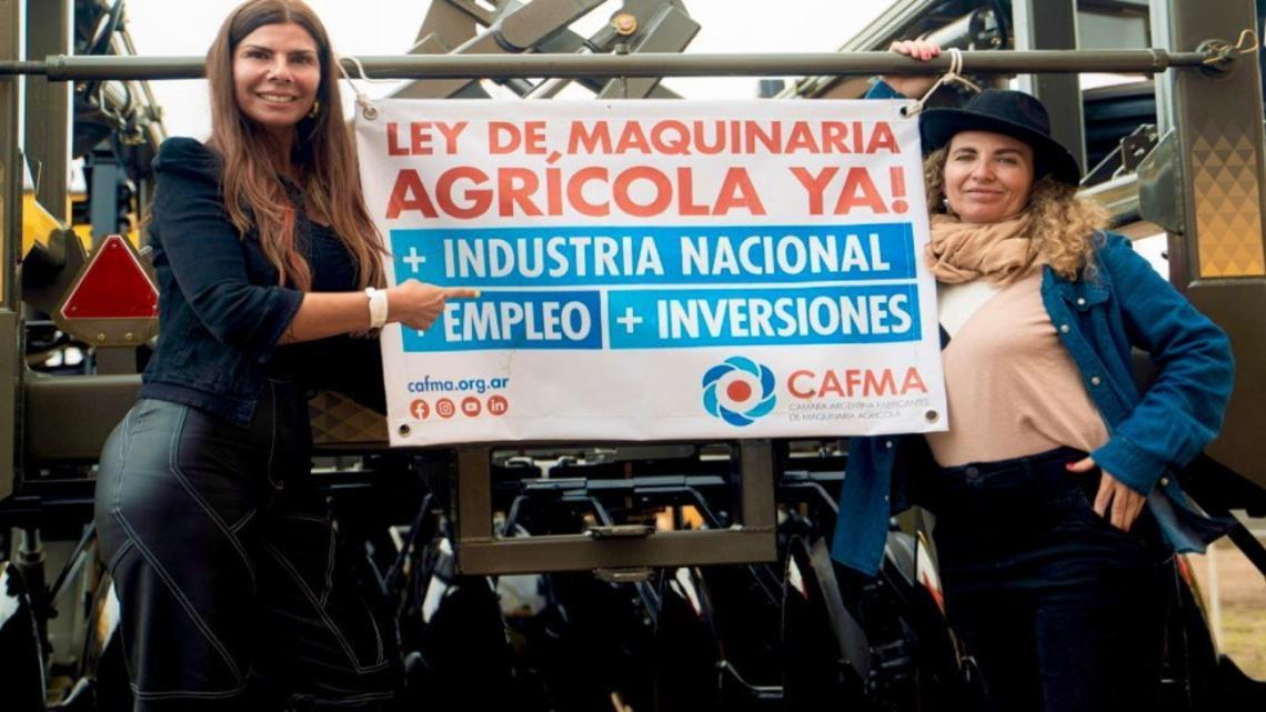 Ley de maquinaria agricola nacional, el pedido de los fabricantes