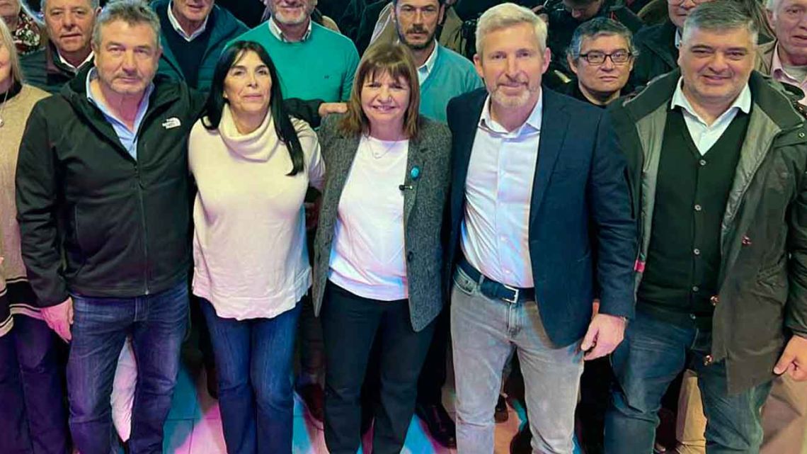 Bullrich critica a Massa y estuvo con Frigerio