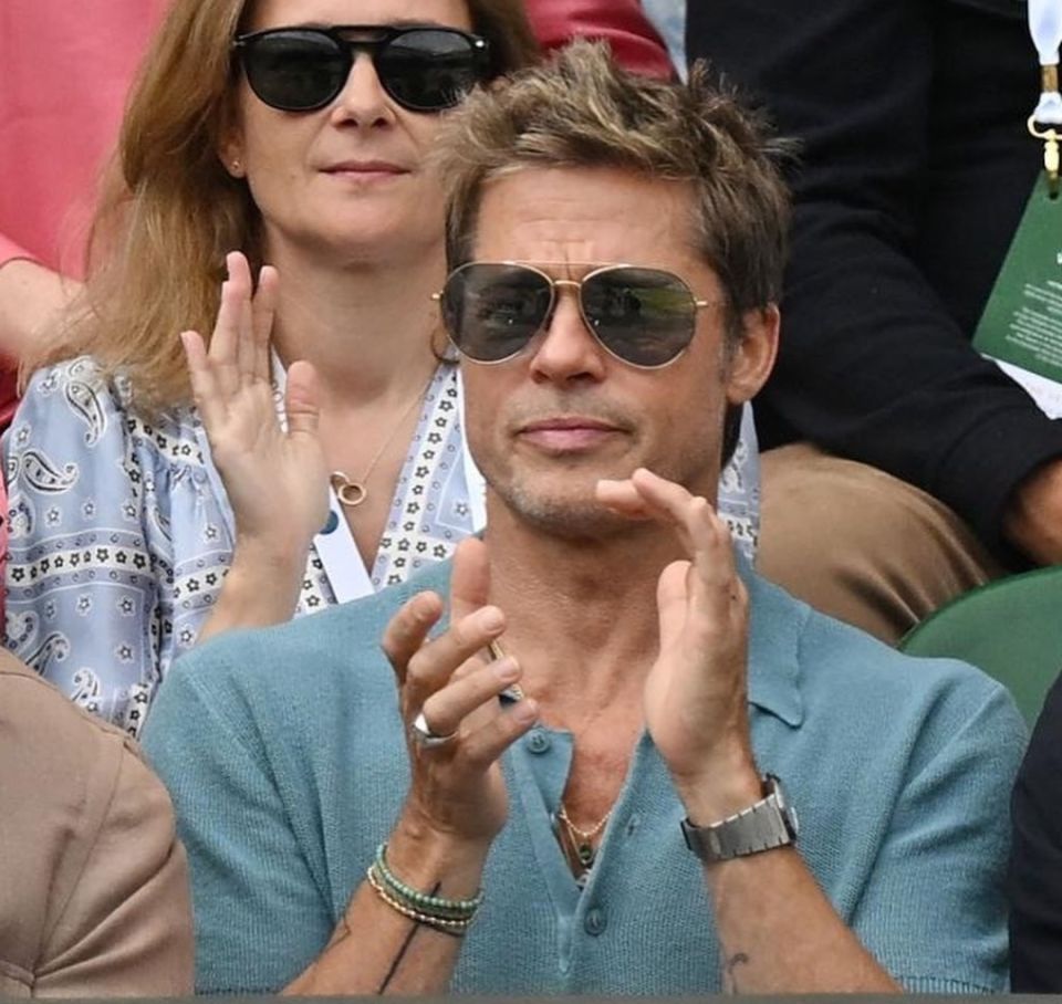 Estrellas en Wimbledon Carlos Alcaraz sorprende y Brad Pitt se une a