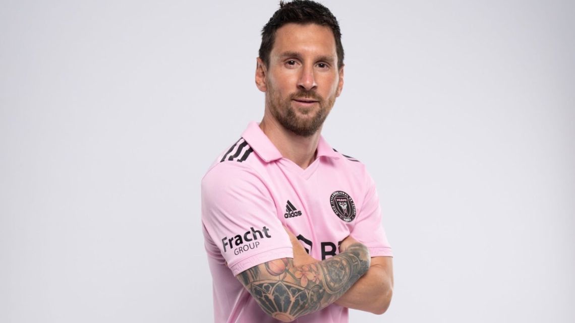 Camiseta Messi inter miami rosa niño