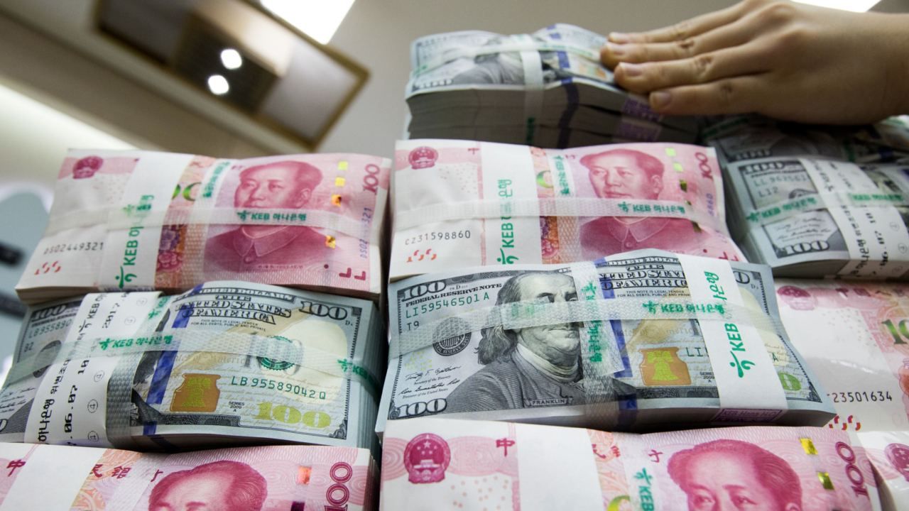 Dólares vs. yuanes | Foto:Bloomberg