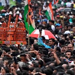 Los partidarios del partido Trinamool Congress asisten a un mitin dirigido a los Ministros Principales de Bengala Occidental. Foto DIBYANGSHU SARKAR / AFP | Foto:AFP