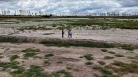 Así luce hoy uno de los principales espejos de agua de Maipú.