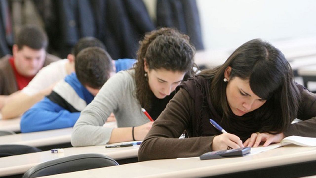 Solo el 29% de los universitarios argentinos terminan la carrera en el tiempo previsto | Foto:CEDOC