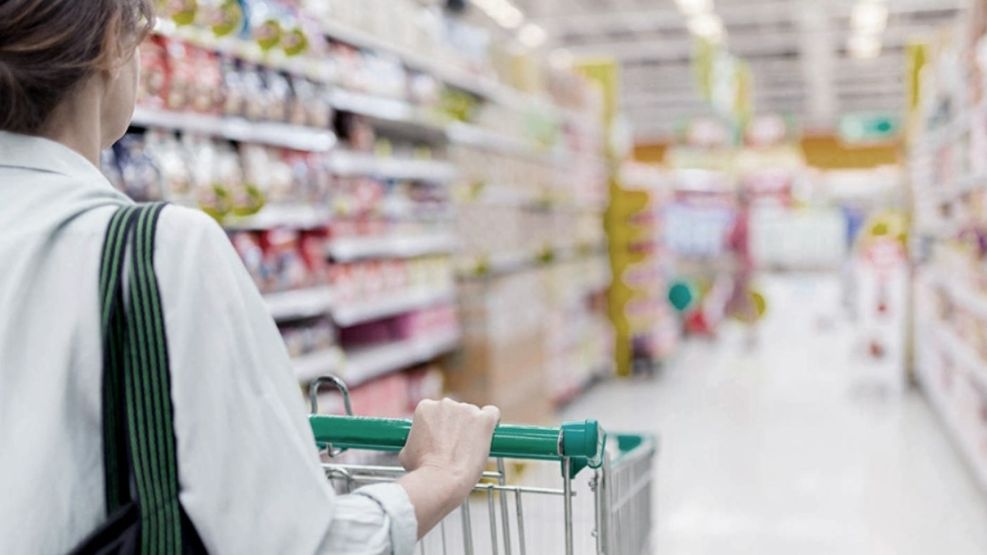 Caída del consumo en supermercados: cuáles son los motivos detrás de la merma