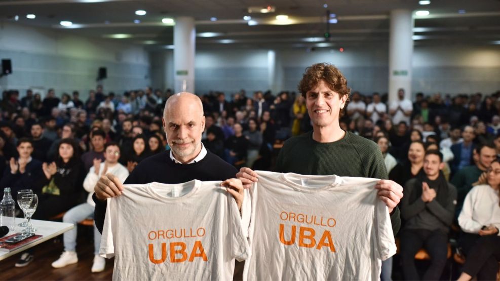 Horacio Rodríguz Larreta y Martín Lousteau dieron una charla en la UBA. 