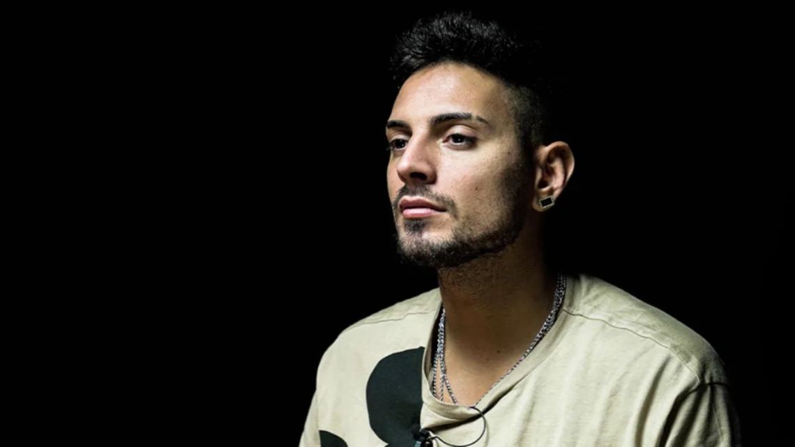 Quién es Coscu, el streamer argentino que es acusado de pedirle fotos