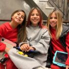 Las hijas de Cinthia Fernández pasaron por la peluquería y sorprendieron con nuevos looks