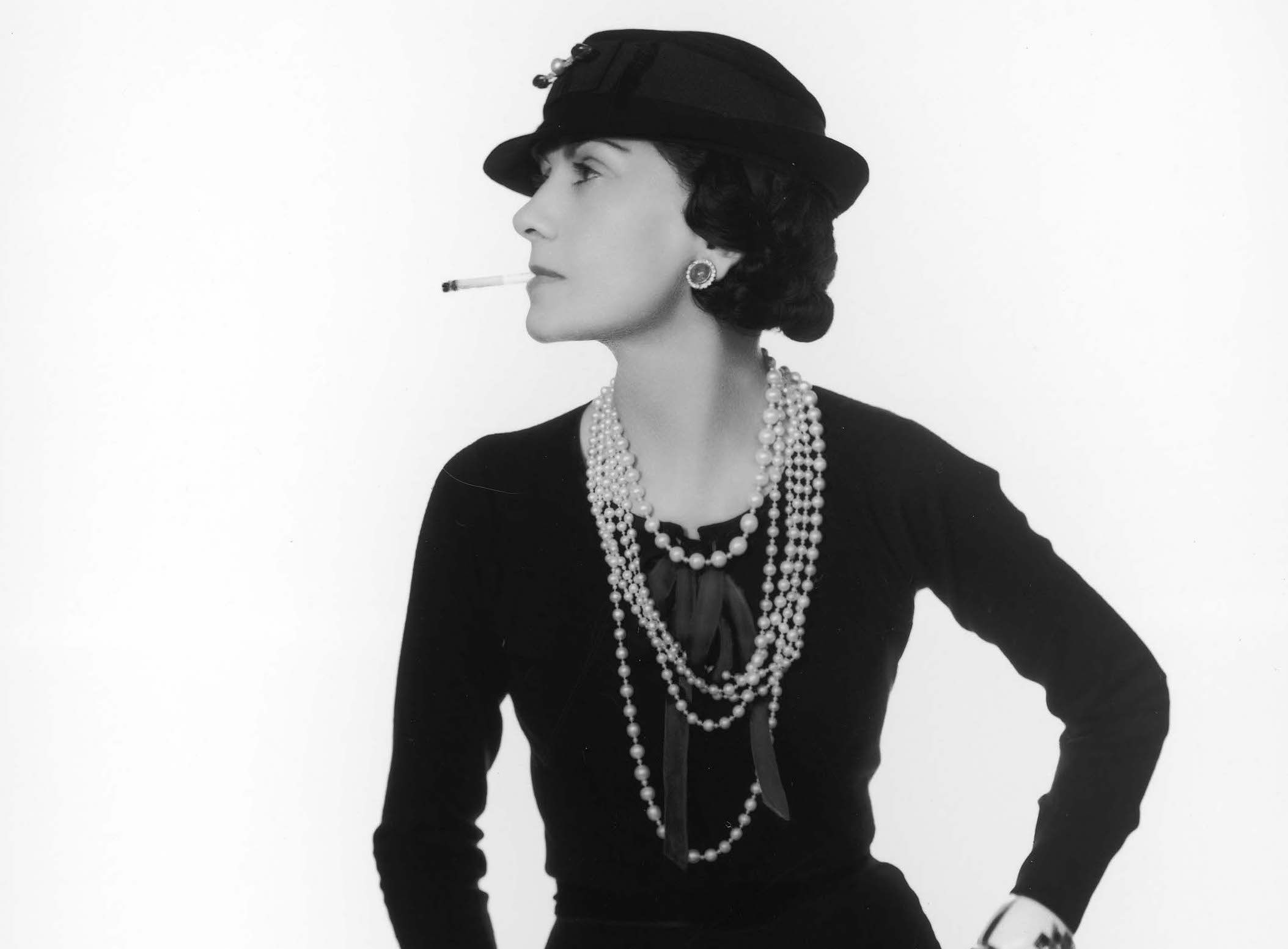 Los sombreros de Coco Chanel y su entrada en el mundo de la moda
