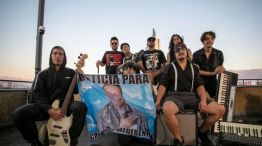 Músicos chilenos quedaron ciegos en las protestas sociales y armaron una banda contra la violencia policial
