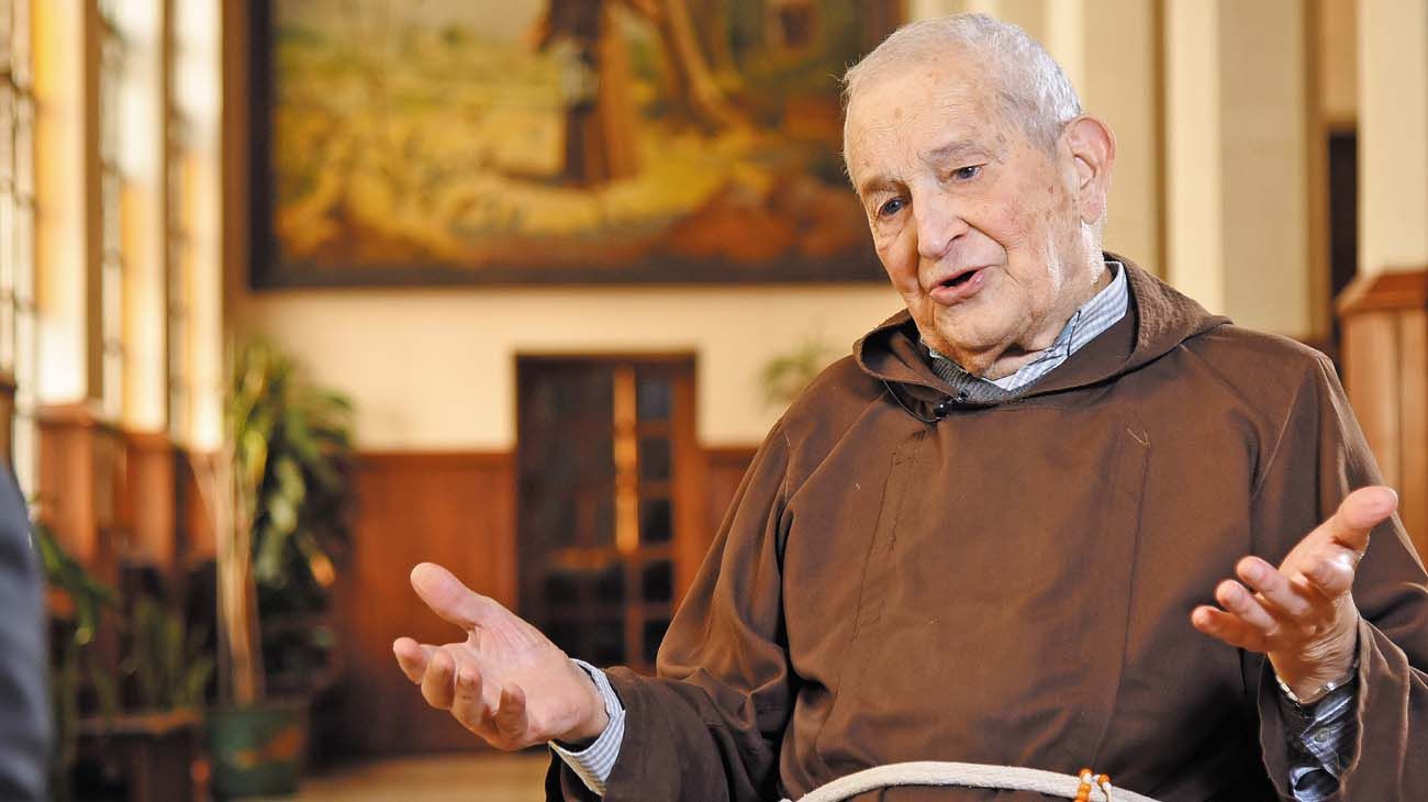Murió Luis Pascual Dri, el sacerdote que conocía los secretos de Francisco  | Perfil