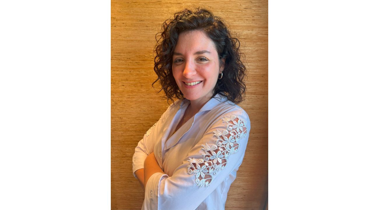 Dra. Luciana Fernandes: Especialista en Dermatología y Estética