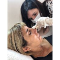 Dra. Luciana Fernandes: Especialista en Dermatología y Estética