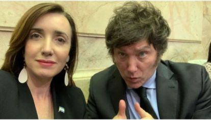 Quién es la ideóloga del giro conservador del libertario. Trastienda de su llegada a LLA. Choques con Karina e interna castrense. Su relación con Videla y el represor que le puso plata en la campaña.