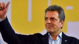 Massa preocupado por la suba del dólar