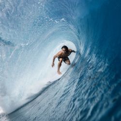 El surfista australiano Connor O'Leary entrena en Teahupo'o, Tahití, Polinesia Francesa, unos días antes del evento de surf profesional WSL Shiseido Tahiti. | Foto:Ben Thouard / AFP
