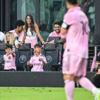 Antonella Roccuzzo impactó con su estilo athleisure en la final de Lionel Messi con el Inter Miami
