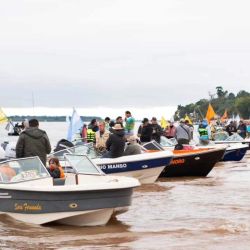 Durante cuatro horas se concretó el torneo, con más de 250 embarcaciones que se ubicaron a lo largo y ancho del majestuoso río Paraná.