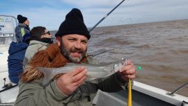 Las lagunas, el río y los arroyos fueron la alternativa este fin de semana que complicó el viento.