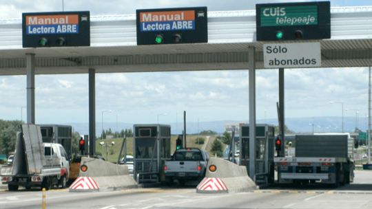 Aprueban el aumento de los peajes en las rutas de Córdoba: de cuánto es la suma