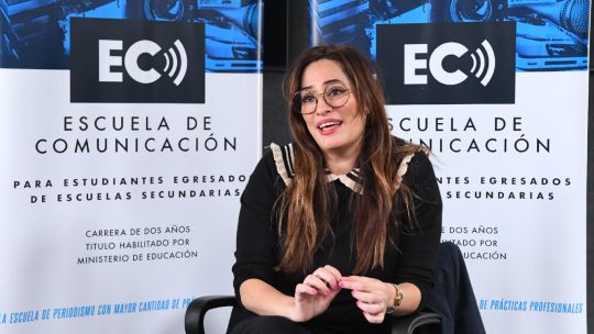 Pola Oloixarac en el Ciclo de Entrevista 