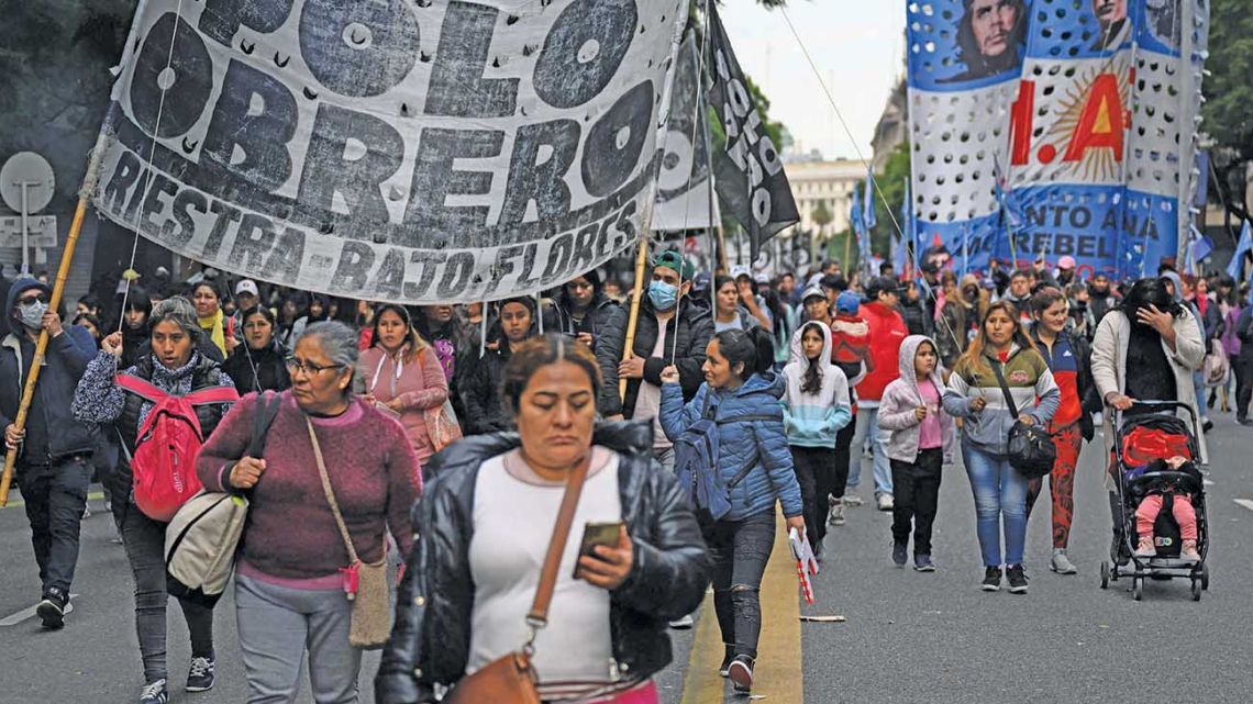 Members of picket groups and social organisations take part in a demonstration to demand more social assistance in the midst of strong inflation, in Buenos Aires on Thursday, August 24, 2023.