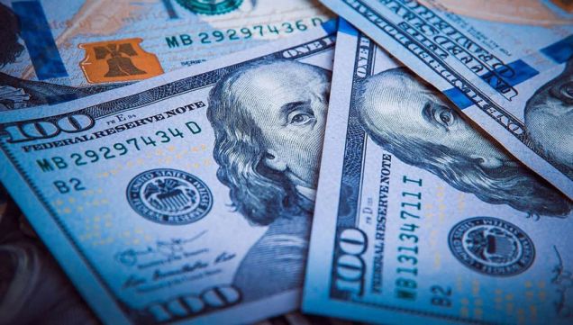 Venden billetes de un dólar por 87 mil: cómo identificarlos