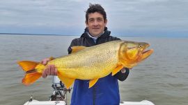 Río Hondo es más que termas y automovilismo. La pesca también se suma como atractivo turístico en la agenda del visitante.