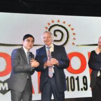 JORGE FONTEVECCHIA PRESIDENTE Y CEO DE PERFIL, FERNANDO MARÍN, PRODUCTOR DE RADIO Y TV CREADOR DE FM HORIZONTE Y SERGIO SOLDATI DIRECTOR ARTÍSTICO DE HORIZONTE | JUAN OBREGÓN /PERFIL