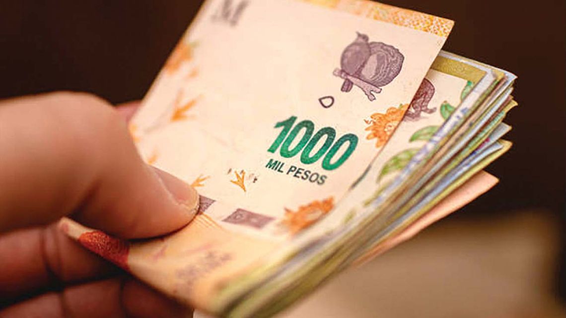 1,000-peso bills.