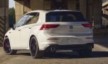 Volkswagen presentó el último Golf manual