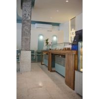Banco corrido: Originalidad y optimización del espacio en tu restaurante