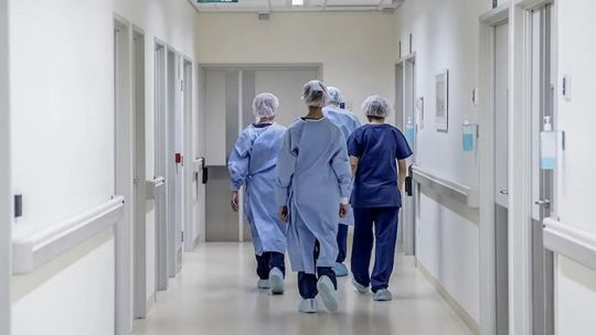 El Consejo de Médicos de Córdoba advierte sobre el colapso del sistema de salud
