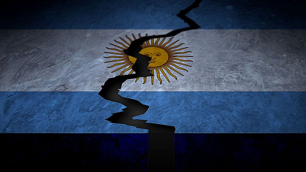 COVER_ARGENTINA_CRACKED