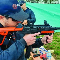 Las armas no letales Byrna acaban de arribar a nuestro país y su uso no requiere trámite ante la ANMaC.