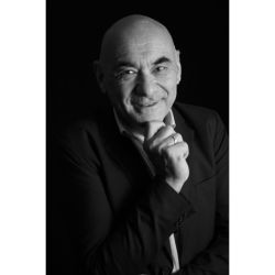 Carlos Sigvardt | Foto:CEDOC