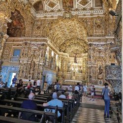Iglesia de San Francisco, la más rica de Brasil, revestida con 800 kilos de oro.
