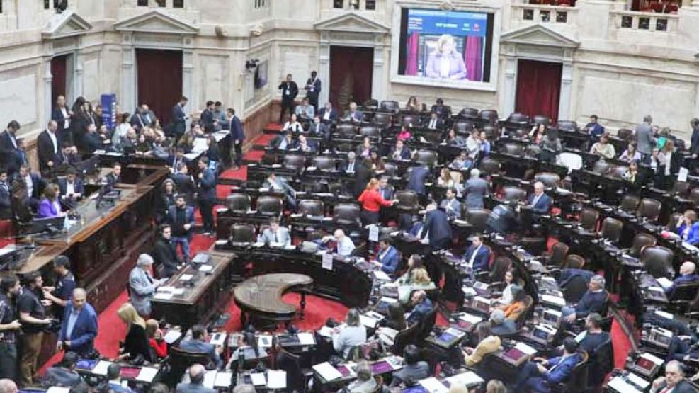 La Ley de Alquileres se trata en el Congreso.