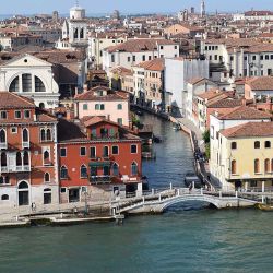 Venecia volverá a blindar su ingreso en épocas de mucho flujo turístico.