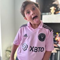 Antonela Roccuzzo y Mateo Messi