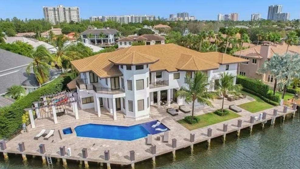 La impresionante mansión frente al mar que compró Messi en Miami g_20230911