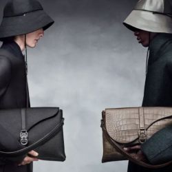 Dior Pillow Bag, el bolso creado para hombres que se instala como accesorio unisex