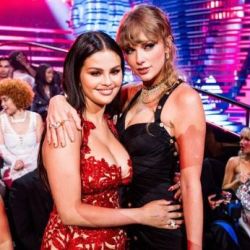  Los vestidos más espectaculares de la alfombra roja de los MTV Video Music Awards 2023: de Taylor Swift a Selena Gomez
