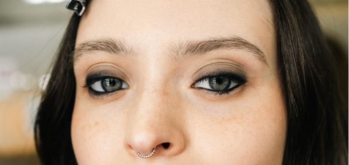 BAFWEEK presentó las tendencias de makeup y una especialista nos enseña a replicarlos