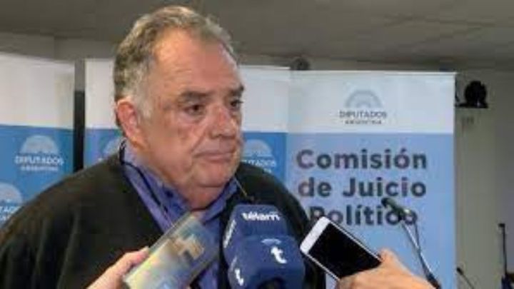 Eduardo Valdés: "Creo que la pelea entre Axel y Máximo es de chicos que estuvieron juntos hasta recién"