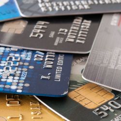 El fraude cibernético en el que falsifican y copian tarjetas bancarias es uno de los delitos más convencionales. | Foto:CEDOC